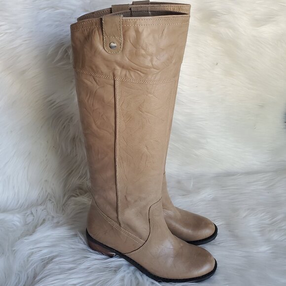 Gianni Bini Tan Leather Western Wrinkle Tall Riding Boots SZ 8 - Picture 3 of 14